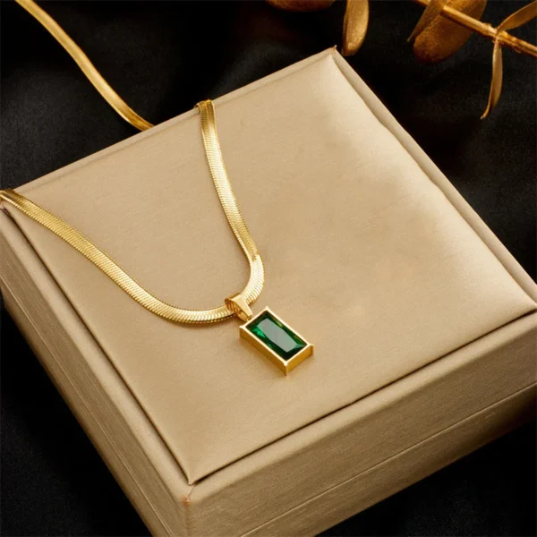 Green Emerald Necklace - Image 3