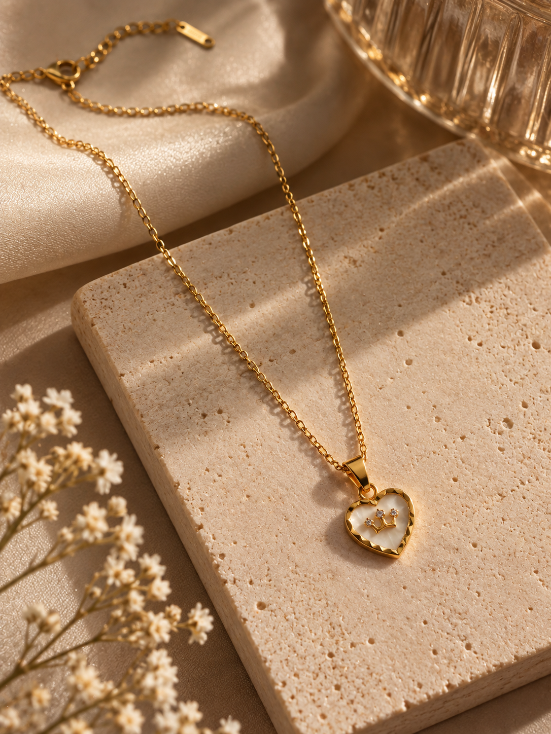 Crown Heart Necklace - Image 4