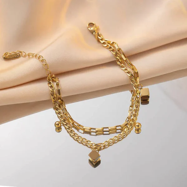 Chic Double Layered Bracelet - Image 3