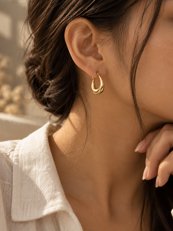 Classic Oval Hoop Earrings - Image 4