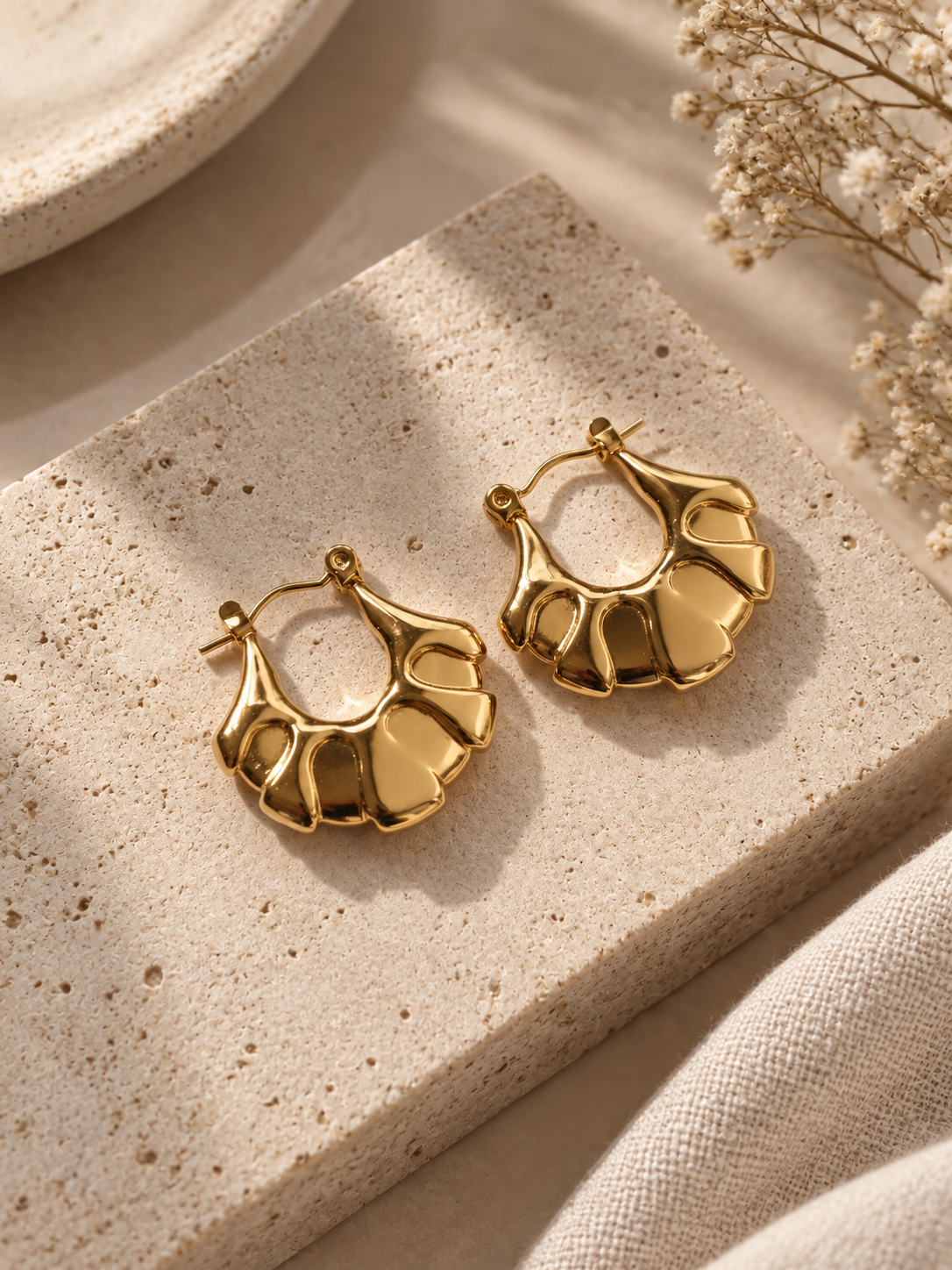 Shell Shaped Hoop Earrings - Image 1
