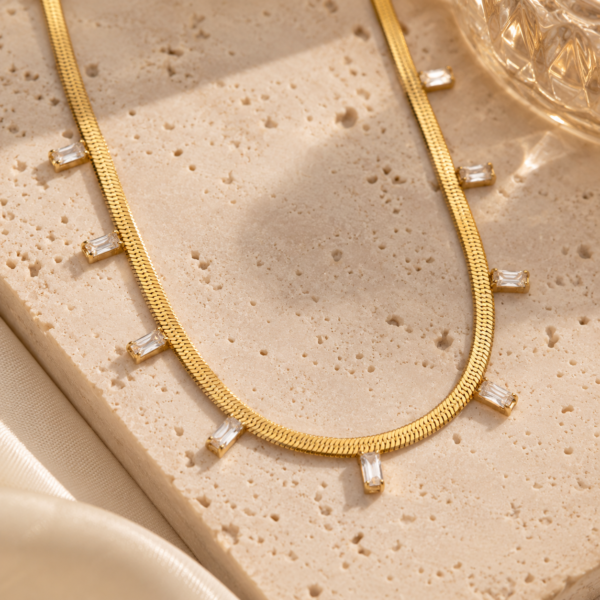 Shimmering Diamond Stone Necklace - Image 4